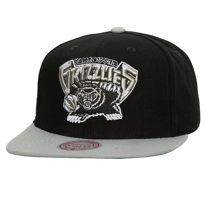 Men's Mitchell & Ness x Lids Black Vancouver Grizzlies Shady Snapback Hat