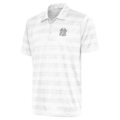Men's Antigua White New York Yankees Metallic Compass Polo