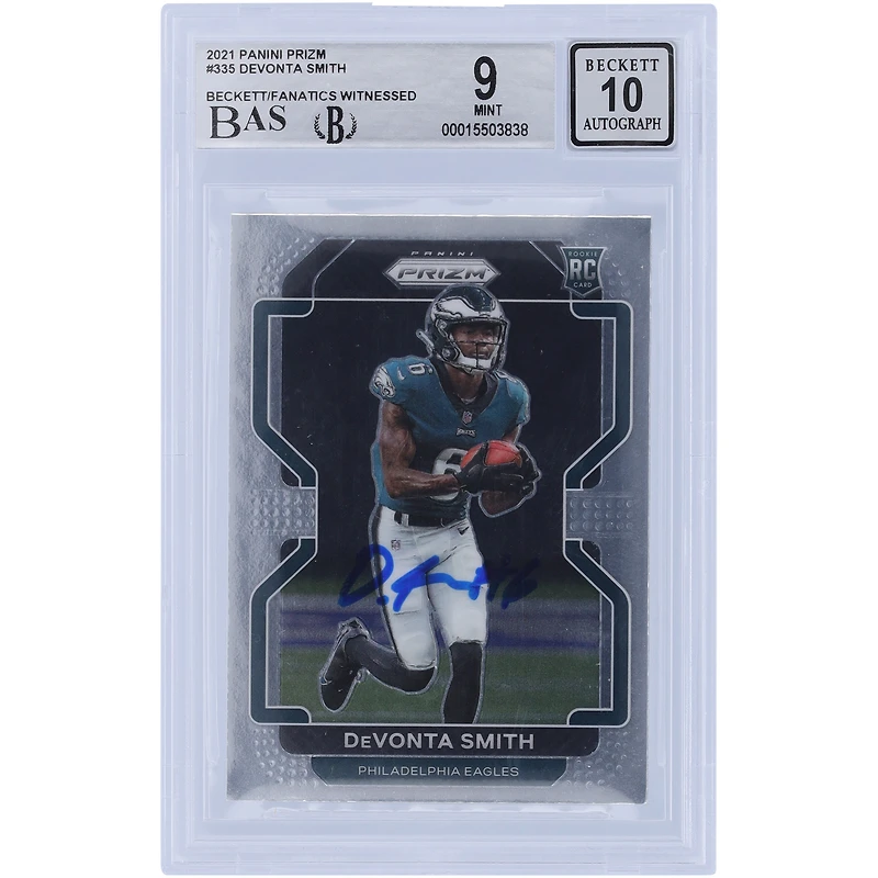 DeVonta Smith Philadelphia Eagles Autographed 2021 Panini Prizm #335 Beckett Fanatics Witnessed Authenticated 9/10 Rookie Card