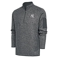 Men's Antigua Graphite New York Yankees Metallic Fortune Quarter-Zip Pullover Jacket