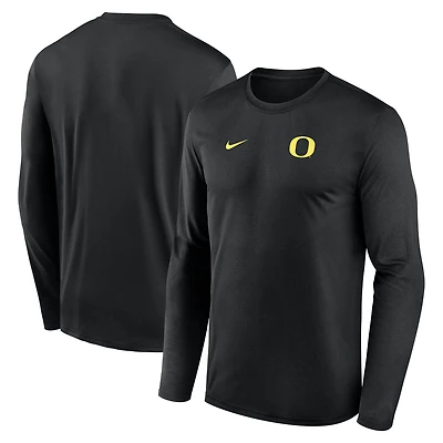 Men's Nike Black Oregon Ducks 2026 Sideline Small Logo Legend Dri-FIT Long Sleeve T-Shirt