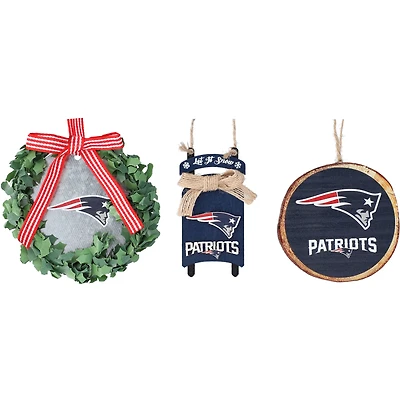 The Memory Company New England Patriots Three-Pack Wreath, Sled & Circle Ornament Set