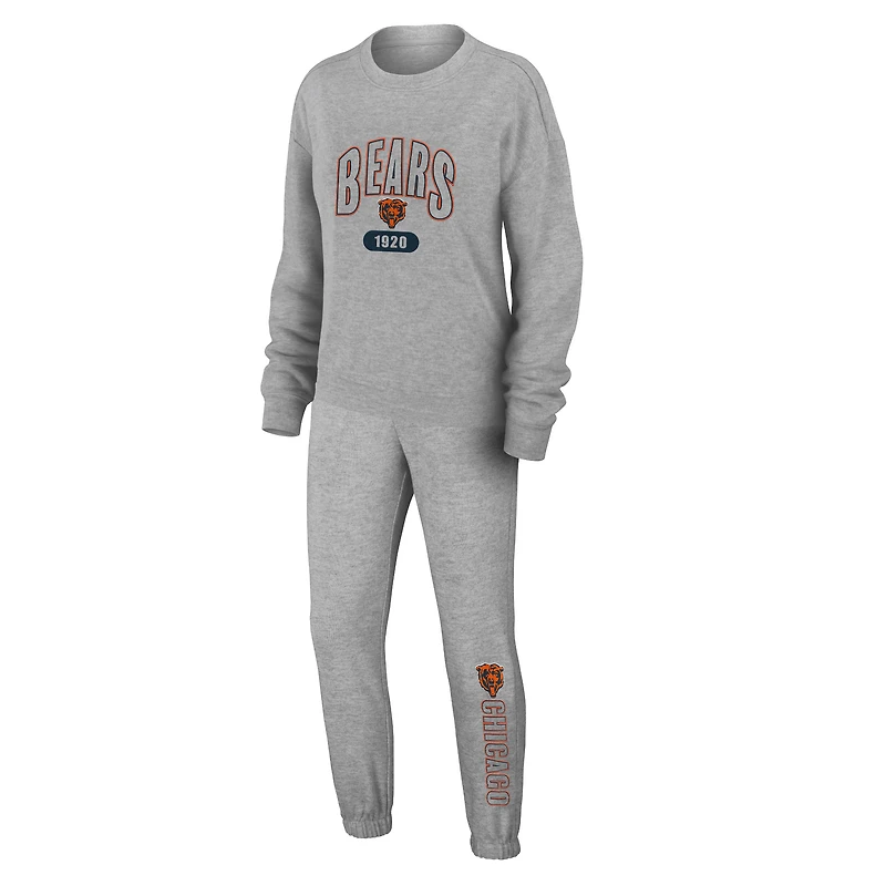 Women's WEAR by Erin Andrews Heather Gray Chicago Bears Knit Long Sleeve Tri-Blend T-Shirt & Pants Sleep Set