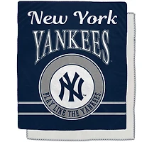 New York Yankees 50" x 60" Retro Emblem Flannel Fleece Sherpa Blanket