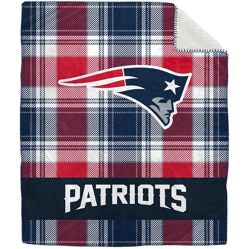 Pegasus New England Patriots 50" x 60" Plaid Flannel Sherpa Plush Blanket
