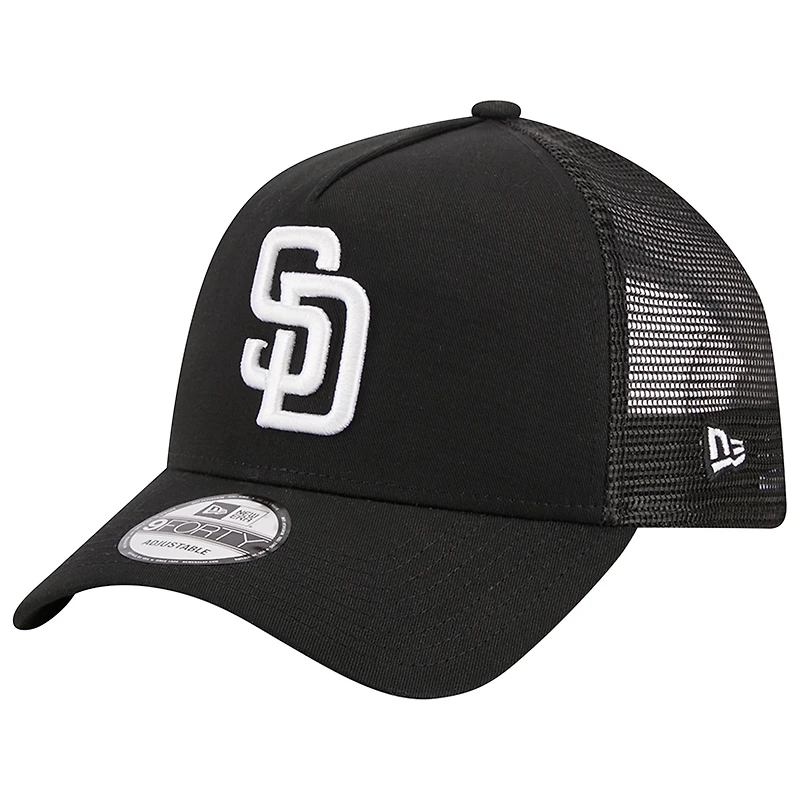 Men's New Era Black San Diego Padres A-Frame 9FORTY Trucker Adjustable Hat