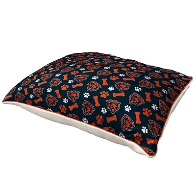 Pegasus  Chicago Bears 35" x 44" Bones Sherpa Pet Bed