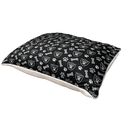 Pegasus  Las Vegas Raiders 35" x 44" Bones Sherpa Pet Bed