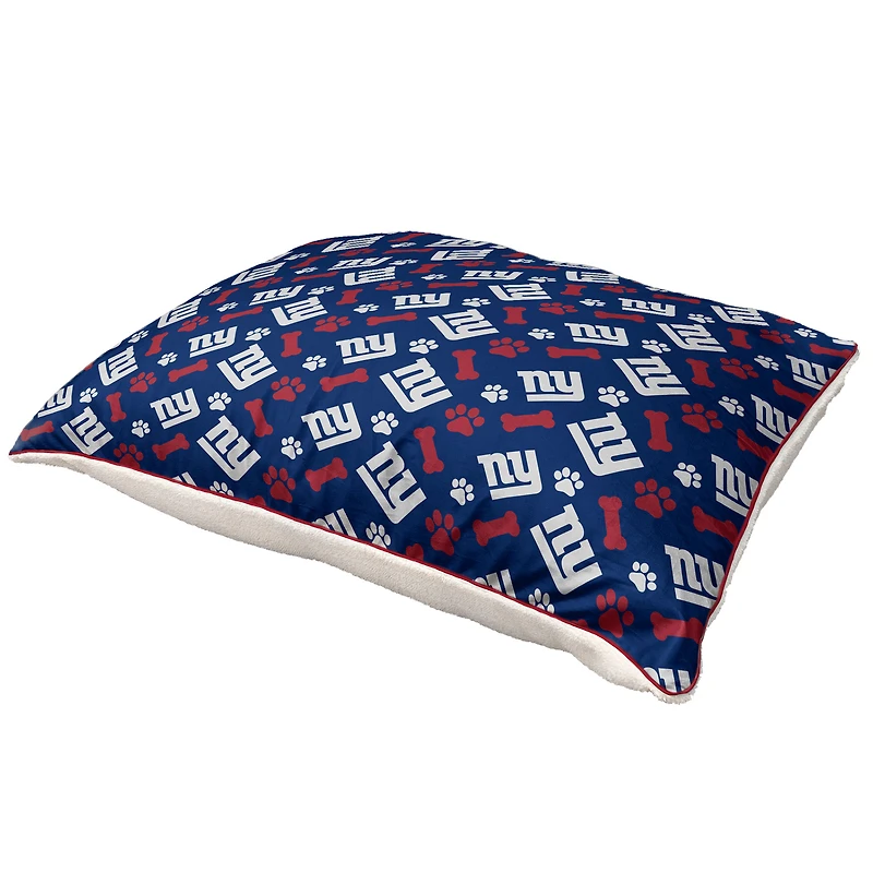 Pegasus  New York Giants 35" x 44" Bones Sherpa Pet Bed