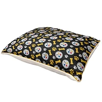 Pegasus  Pittsburgh Steelers 35" x 44" Bones Sherpa Pet Bed