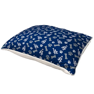 Pegasus  Los Angeles Dodgers 35" x 44" Bones Sherpa Pet Bed
