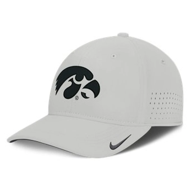 Men's Nike Gray Iowa Hawkeyes 2026 Sideline Practice AeroBill SwooshFlex Dri-FIT Hat
