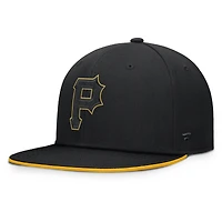 Men's Fanatics  Black Pittsburgh Pirates Glint Snapback Hat