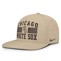 Men's Nike  Khaki Chicago White Sox Desert Pro AeroBill Dri-FIT Snapback Hat
