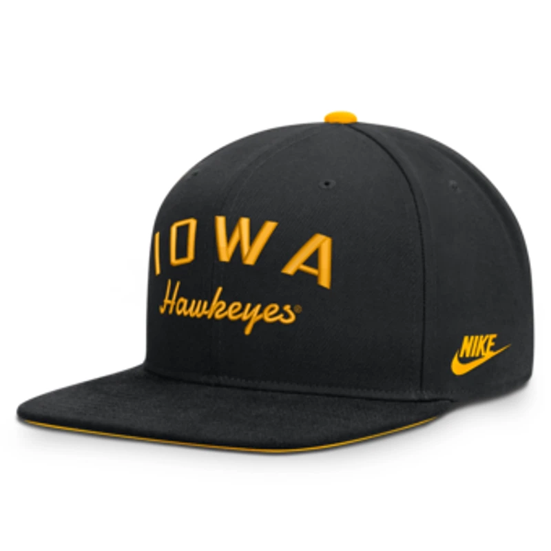 Men's Nike Black Iowa Hawkeyes Legacy Snapback Hat