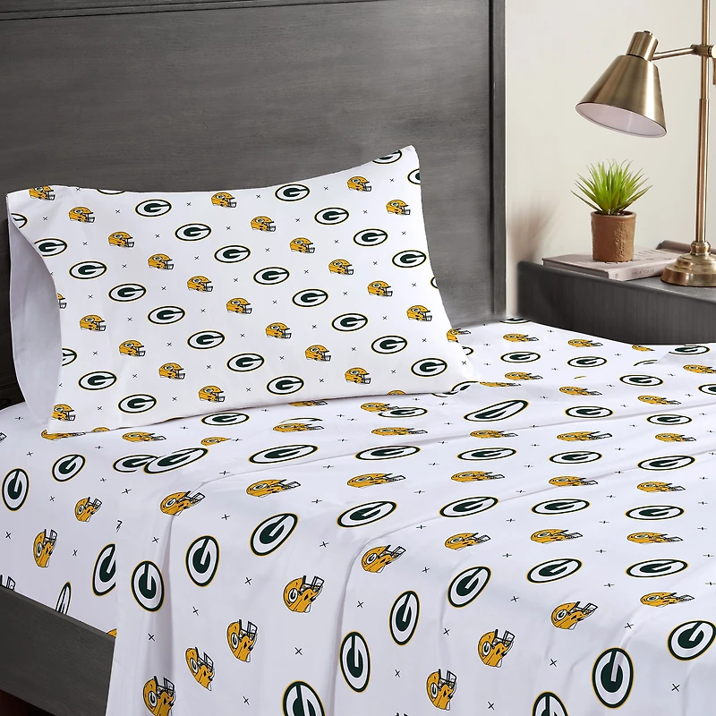 Green Bay Packers Three-Piece Twin Sheet Set