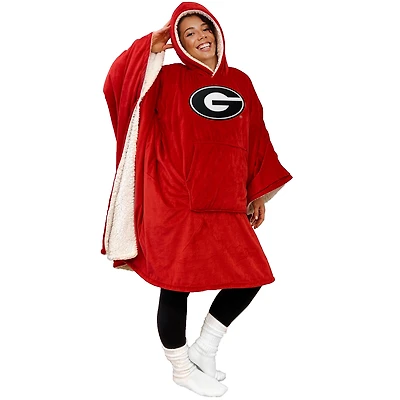 Georgia Bulldogs 60" x 80" Logo Patch Team Color Bloncho with Sherpa