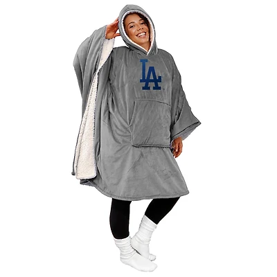 Los Angeles Dodgers 60" x 80" Logo Patch Team Color Bloncho with Sherpa