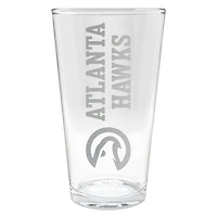 Atlanta Hawks Etched 16oz. Vertical Rally Cry Pint Glass