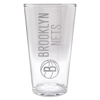 Brooklyn Nets Etched 16oz. Vertical Rally Cry Pint Glass