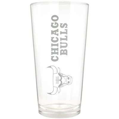 Chicago Bulls Etched 16oz. Vertical Rally Cry Pint Glass