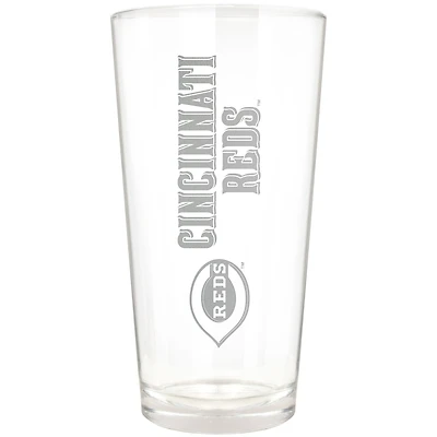 Cincinnati Reds Etched 16oz. Vertical Rally Cry Pint Glass