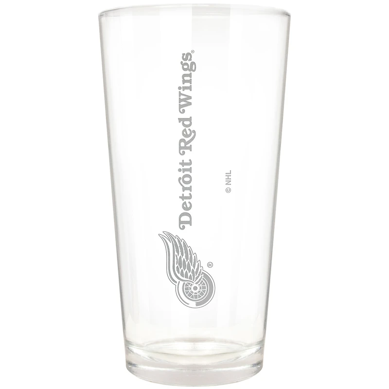 Detroit Red Wings Etched 16oz. Vertical Rally Cry Pint Glass