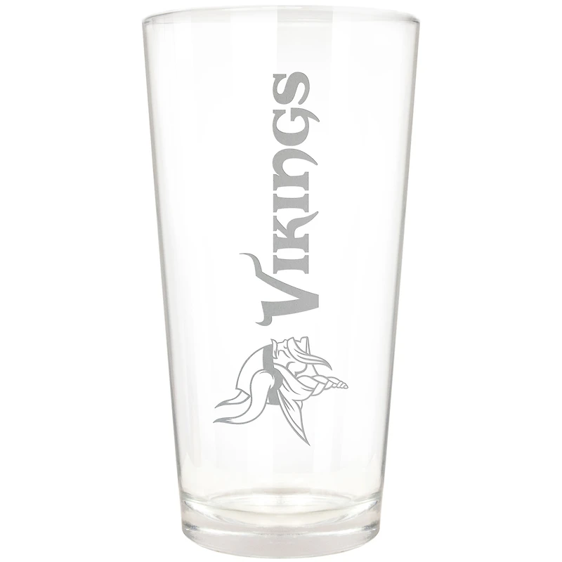 Minnesota Vikings Etched 16oz. Vertical Rally Cry Pint Glass
