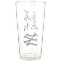 New York Yankees Etched 16oz. Vertical Rally Cry Pint Glass