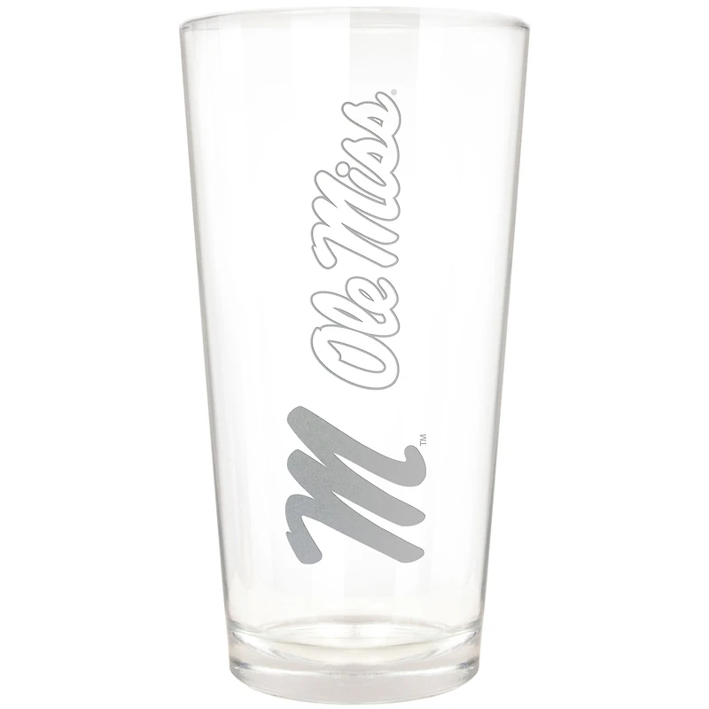 Ole Miss Rebels Etched 16oz. Vertical Rally Cry Pint Glass