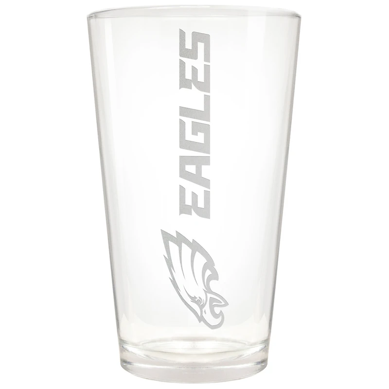 Philadelphia Eagles Etched 16oz. Vertical Rally Cry Pint Glass