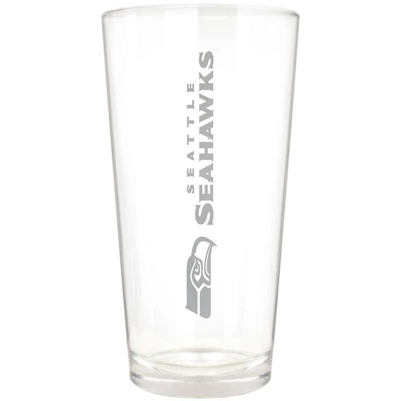 Seattle Seahawks Etched 16oz. Vertical Rally Cry Pint Glass