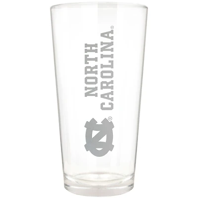 North Carolina Tar Heels Etched 16oz. Vertical Rally Cry Pint Glass