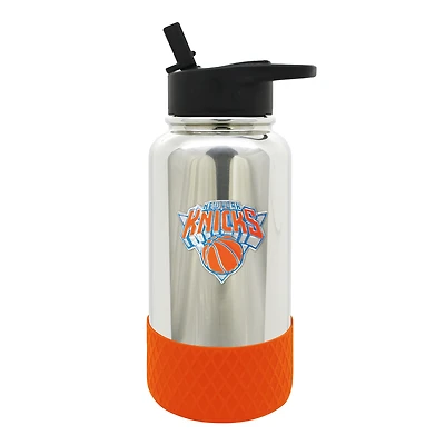 New York Knicks 32oz. Team Color Chrome Hydration Bottle