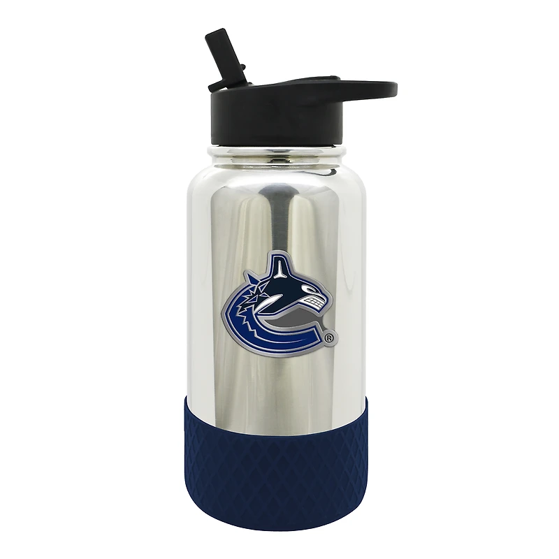 Vancouver Canucks 32oz. Team Color Chrome Hydration Bottle