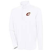Men's Antigua  White Cleveland Cavaliers Hunk Quarter-Zip Pullover Top