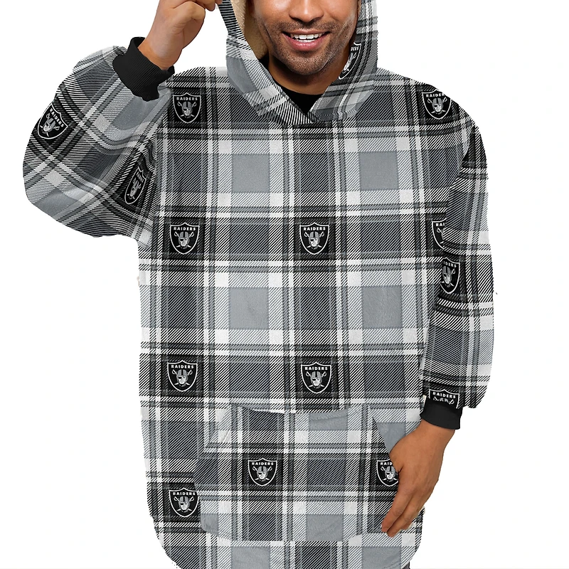 Pegasus  Las Vegas Raiders Plaid Logo Box Bloncho with Sherpa Inside