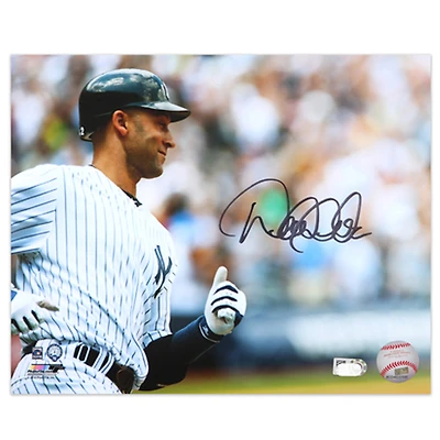 Derek Jeter New York Yankees Autographed 8" x 10" Running Photograph
