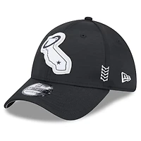 Men's New Era Black Los Angeles Angels 2024 Clubhouse 39THIRTY Flex Hat