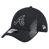 Men's New Era Black Atlanta Braves Active Dash Mark 39THIRTY Flex Hat