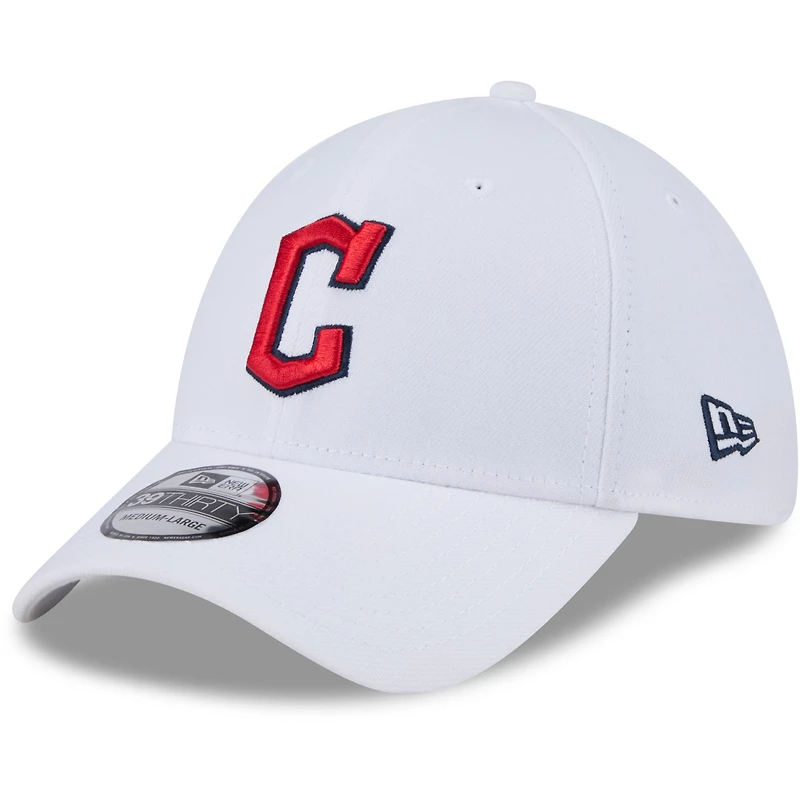 Men's New Era White Cleveland Guardians 39THIRTY Flex Hat