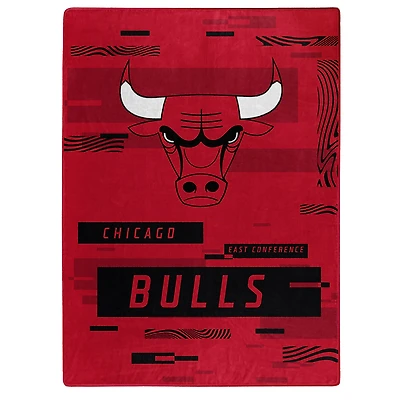 The Northwest Group  Chicago Bulls 50" x 60" Digitize Raschel Throw Blanket
