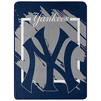 The Northwest Group  New York Yankees 46" x 60" Dimensional Micro Raschel Plush Throw Blanket