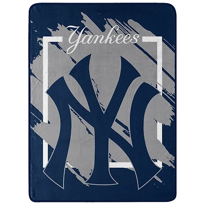 The Northwest Group  New York Yankees 46" x 60" Dimensional Micro Raschel Plush Throw Blanket