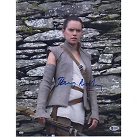 Daisy Ridley Star Wars Autographed 11" x 14" The Force Awakens Posing in Front of Rocks Photograph - Beckett