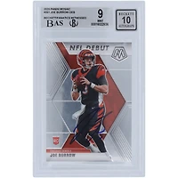 Joe Burrow Cincinnati Bengals Autographed 2020 Panini Mosaic #261 Beckett Fanatics Witnessed Authenticated 9/10 Rookie Card - 9,9.5,9.5,9 Subgrades