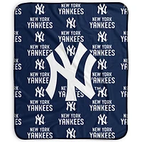 Pegasus New York Yankees 50" x 60" Repeat Wordmark Fleece Blanket