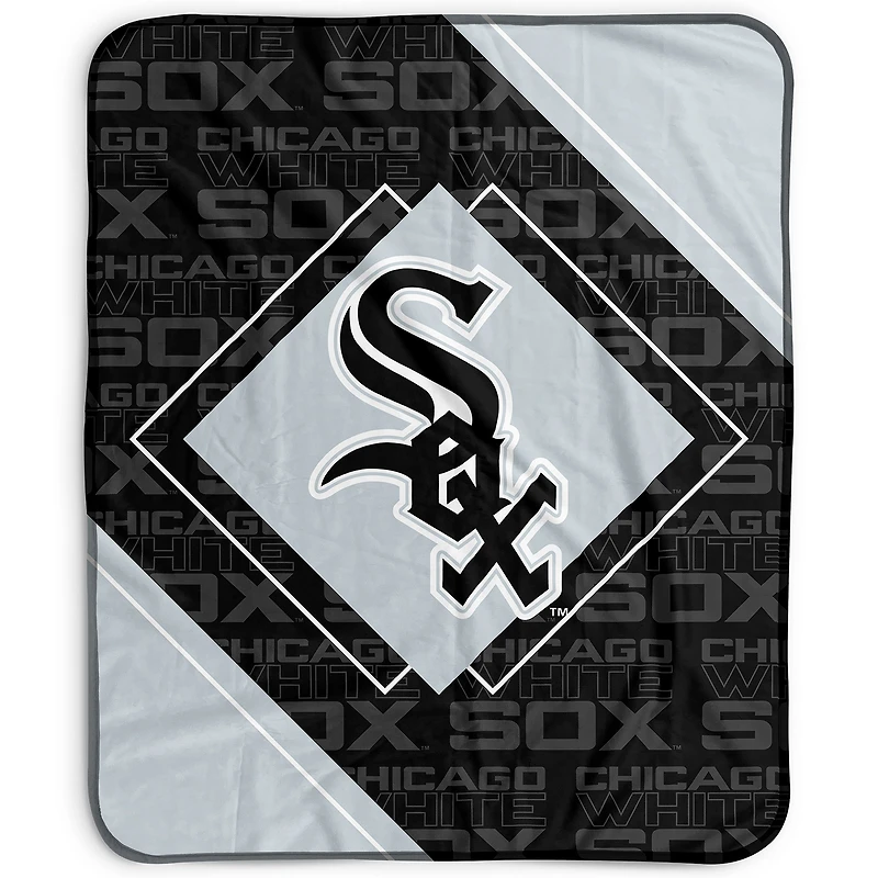 Pegasus Chicago White Sox 50" x 60" Diamond Logo Fleece Blanket
