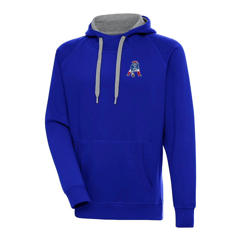 Men's Antigua Royal New England Patriots Throwback Logo Victory Pullover Hoodie