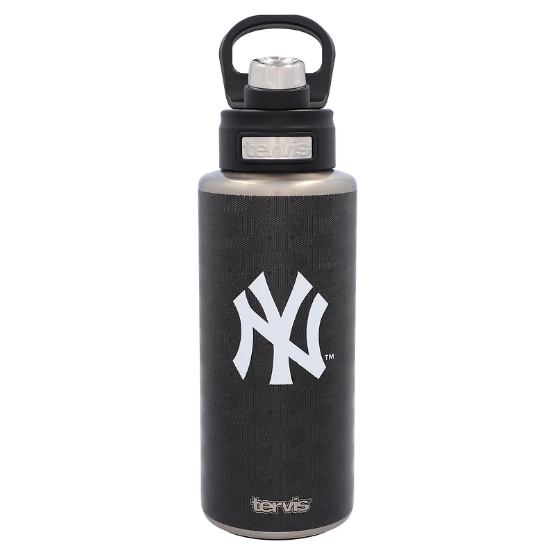 Tervis New York Yankees 32oz. Weave Wide Mouth Water Bottle